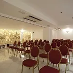 Hotel Oc 4*