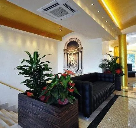 Hotel Oc 4*