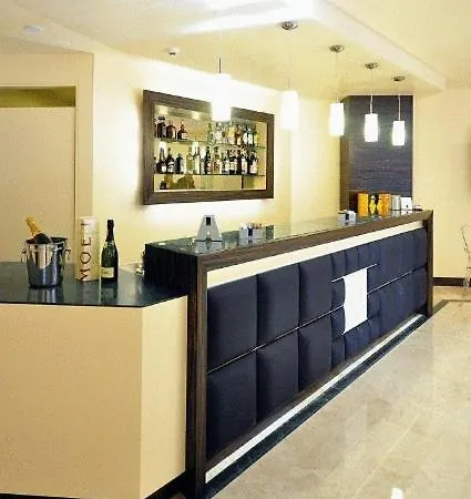 Oc Hotel 4*