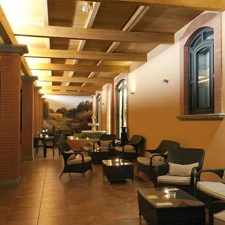 Oc Hotel 4*