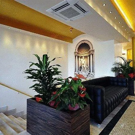 Hotel Oc 4*