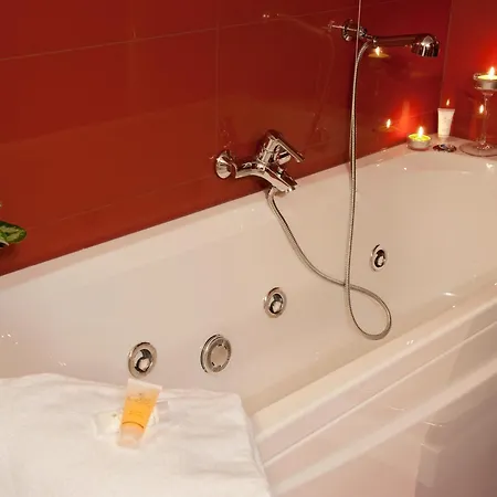 Hotel Oc 4*