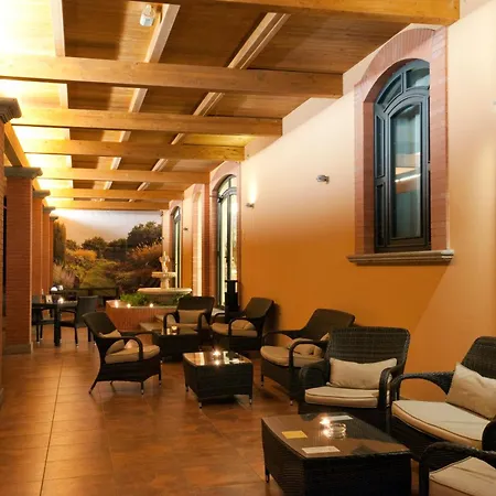 Oc Hotel 4*