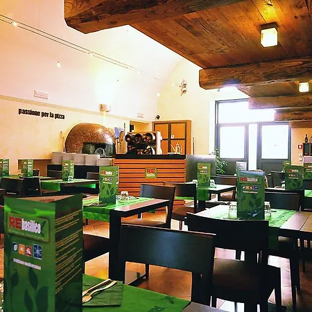 Oc酒店