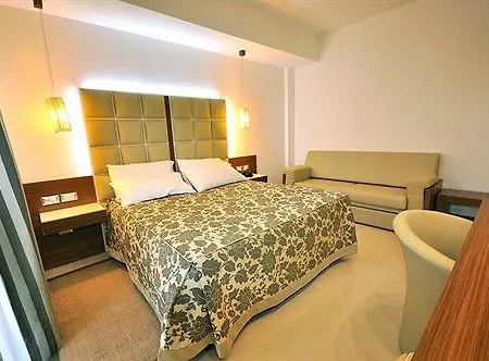 Отель Oc Lunghezza