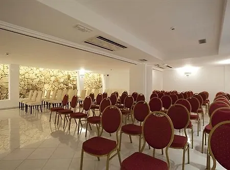 Hotel Oc 4*
